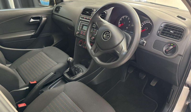 
								Volkswagen POLO VIVO POLO VIVO 1.4 TRENDLINE (5DR) full									