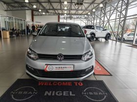 Volkswagen POLO VIVO POLO VIVO 1.6 COMFORTLINE TIP (5DR)