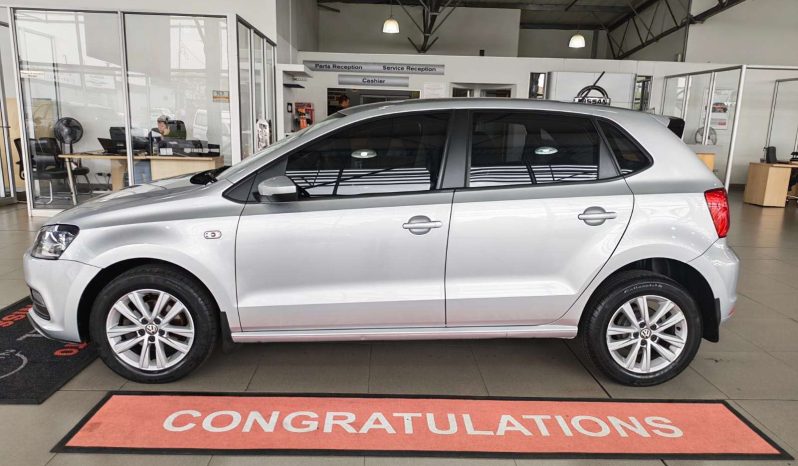 
								Volkswagen POLO VIVO POLO VIVO 1.6 COMFORTLINE TIP (5DR) full									