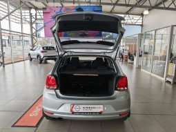 
										Volkswagen POLO VIVO POLO VIVO 1.6 COMFORTLINE TIP (5DR) full									