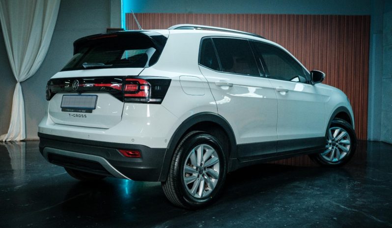 
								Volkswagen T-Cross 1.0 Tsi Comfortline Dsg full									