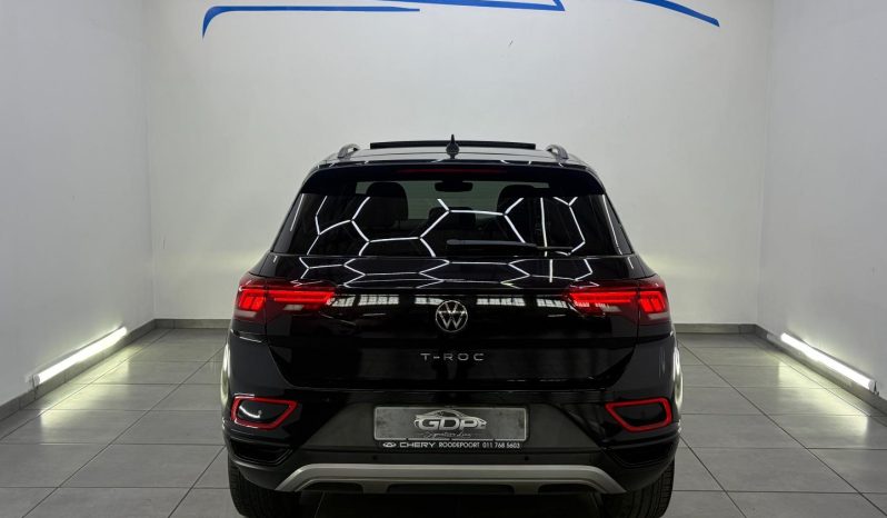 
								Volkswagen T-Roc 1.4 Tsi Design Tiptronic full									