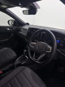 
										Volkswagen T-Roc 1.4 Tsi Design Tiptronic full									