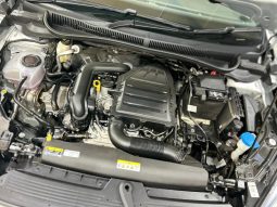 
										Volkswagen Taigo 1.0 Tsi R-Line full									