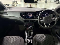 
										Volkswagen TAIGO TAIGO 1.0 TSI R-LINE DSG full									