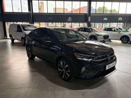 
										Volkswagen TAIGO TAIGO 1.0 TSI R-LINE DSG full									