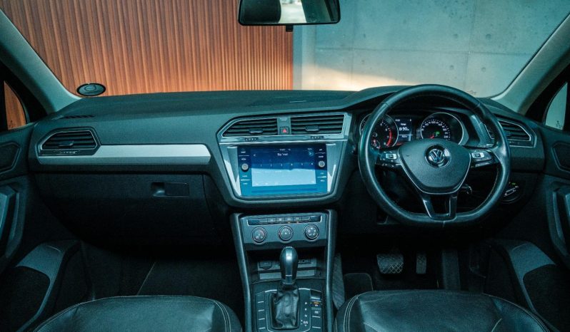 
								Volkswagen Tiguan 1.4 Tsi Trendline Dsg full									