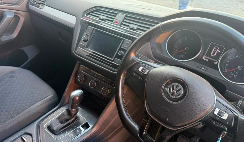 
								Volkswagen Tiguan Allspace 1.4 Tsi Trendline Dsg full									