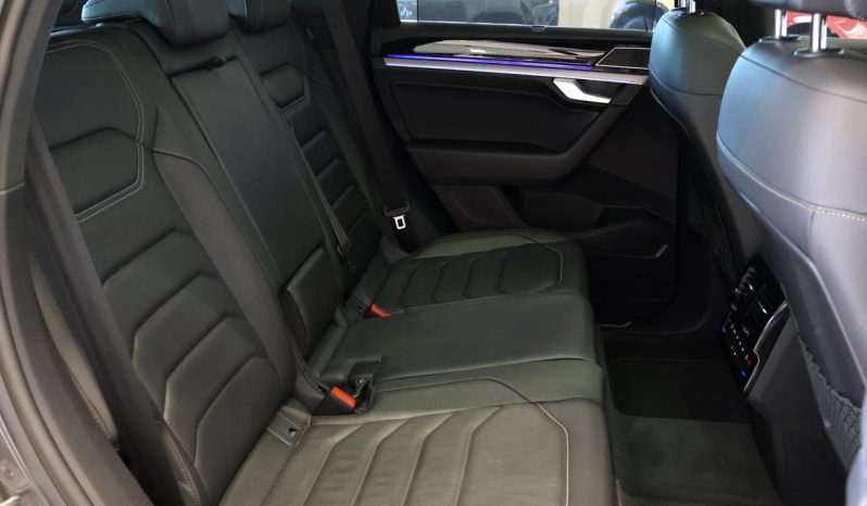 
								Volkswagen Touareg 3.0 V6 Tdi Executive Tiptronic full									