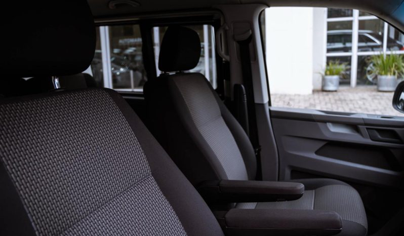 
								Volkswagen Transporter 2.0TDI 110kW Kombi SWB Trendline full									