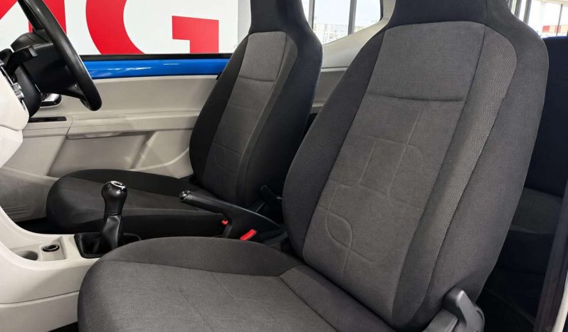 
								Volkswagen UP! MOVE UP! 1.0 3DR full									