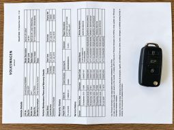 
										Volkswagen UP! MOVE UP! 1.0 3DR full									