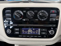 
										Volkswagen UP! MOVE UP! 1.0 3DR full									