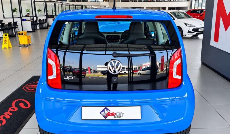 
								Volkswagen UP! MOVE UP! 1.0 3DR full									