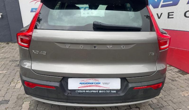 
								Volvo Xc40 T3 Momentum Geartronic full									