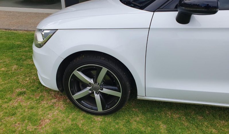 
								Audi A1 1.4 Tfsi S full									