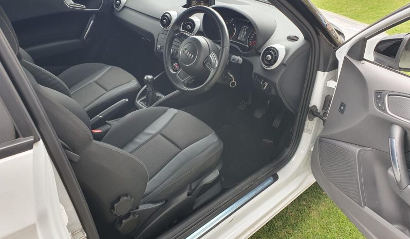 
								Audi A1 1.4 Tfsi S full									