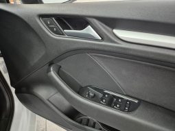 
										Audi A3 Sedan 1.0 Tfsi S Tronic full									