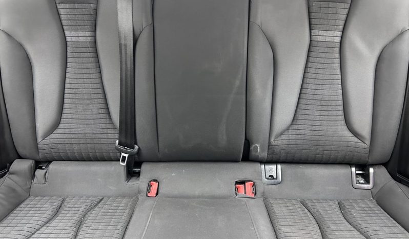 
								Audi A3 Sportback 1.8 Tfsi Se S-Tronic full									