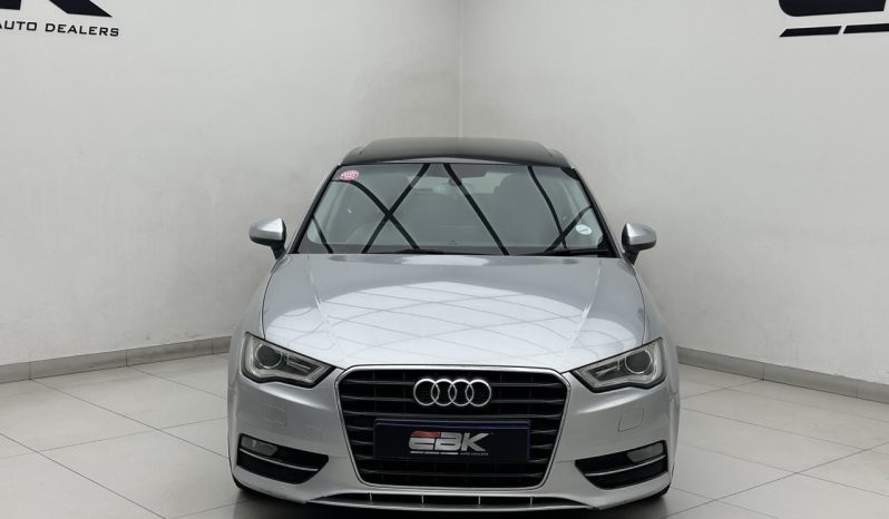 
								Audi A3 Sportback 1.8 Tfsi Se S-Tronic full									
