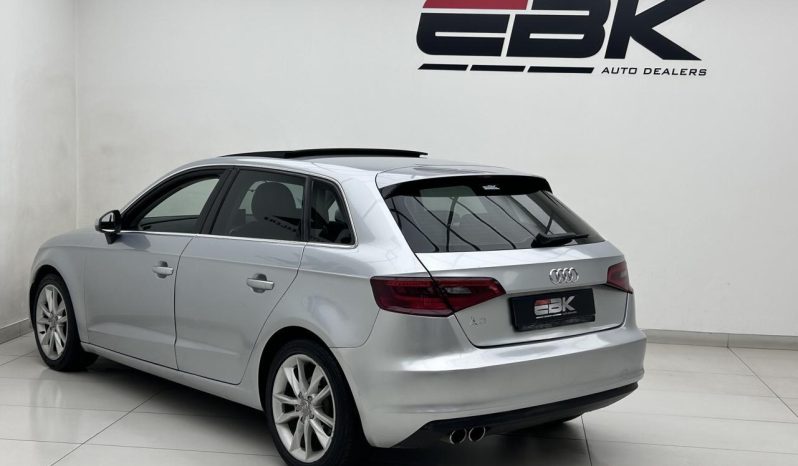 
								Audi A3 Sportback 1.8 Tfsi Se S-Tronic full									