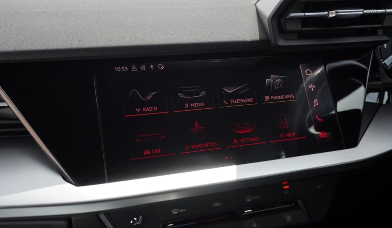 
								Audi A3 Sportback 35TFSI full									
