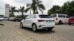 
										Audi A3 Sportback 35TFSI full									
