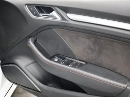 
										Audi A3 Sportback Rs3 2.5 Tfsi Quattro S Tronic full									