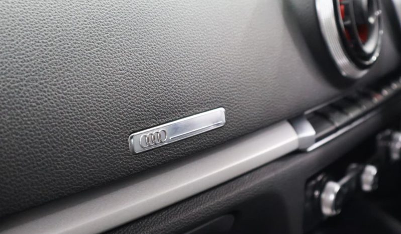 
								Audi A3 Sportback Rs3 2.5 Tfsi Quattro S Tronic full									