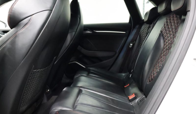 
								Audi A3 Sportback Rs3 2.5 Tfsi Quattro S Tronic full									