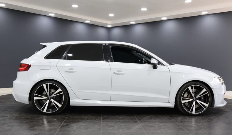 
								Audi A3 Sportback Rs3 2.5 Tfsi Quattro S Tronic full									