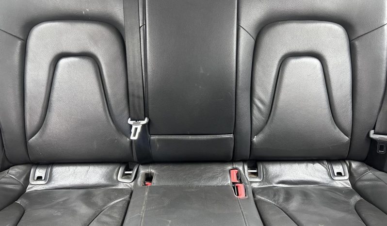 
								Audi A4 Sedan 1.8 Tfsi Ambition full									