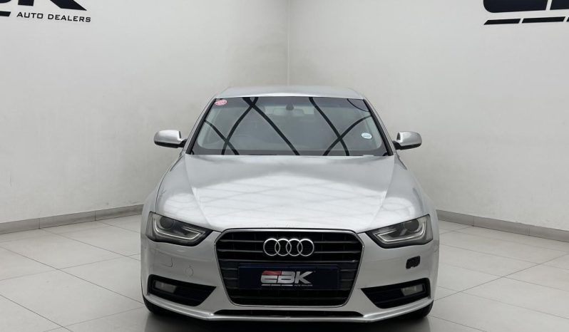 
								Audi A4 Sedan 1.8 Tfsi Ambition full									