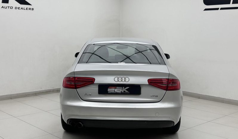 
								Audi A4 Sedan 1.8 Tfsi Ambition full									