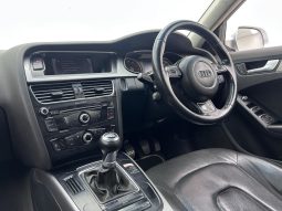 
										Audi A4 Sedan 1.8 Tfsi Ambition full									