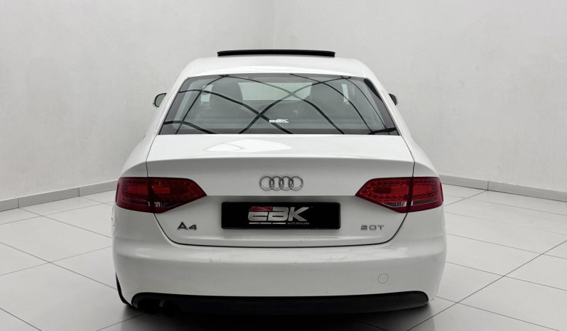 
								Audi A4 Sedan 2.0 Tfsi Ambition full									