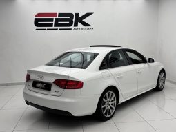 
										Audi A4 Sedan 2.0 Tfsi Ambition full									
