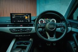 
										Audi A4 Sedan 35 Tfsi S Tronic full									
