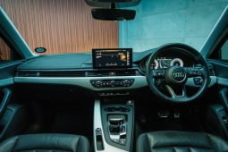 
										Audi A4 Sedan 35 Tfsi S Tronic full									
