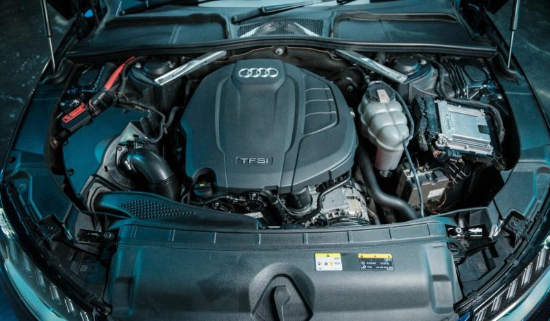 
								Audi A4 Sedan 35 Tfsi S Tronic full									