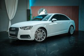 Audi A4 Sedan 40 Tfsi Sport S-Tronic