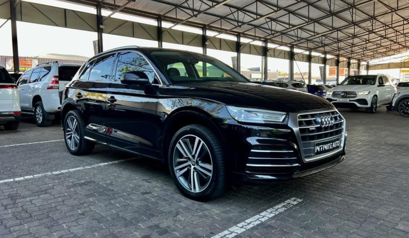 
								Audi Q5 2.0 Tdi Sport Quattro S-Tronic full									