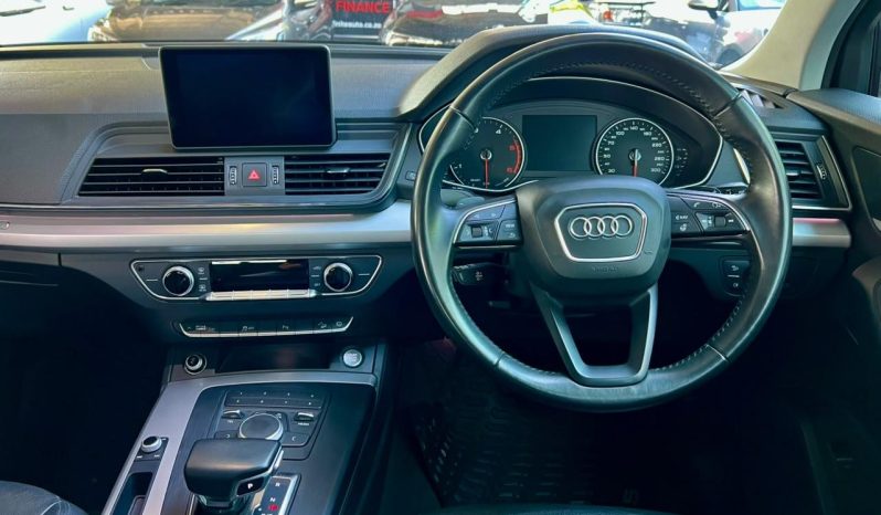
								Audi Q5 2.0 Tdi Sport Quattro S-Tronic full									