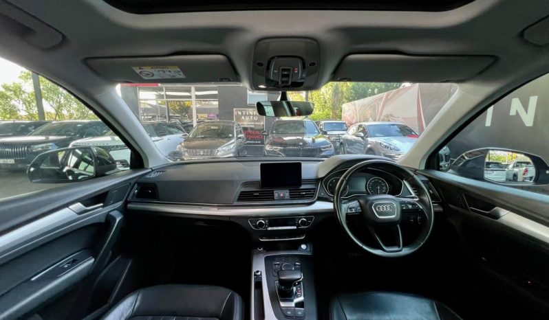 
								Audi Q5 2.0 Tdi Sport Quattro S-Tronic full									