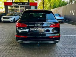 
										Audi Q5 2.0 Tdi Sport Quattro S-Tronic full									