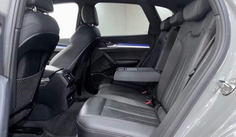 
								Audi Q5 40 Tdi Quattro S Tronic S Line full									