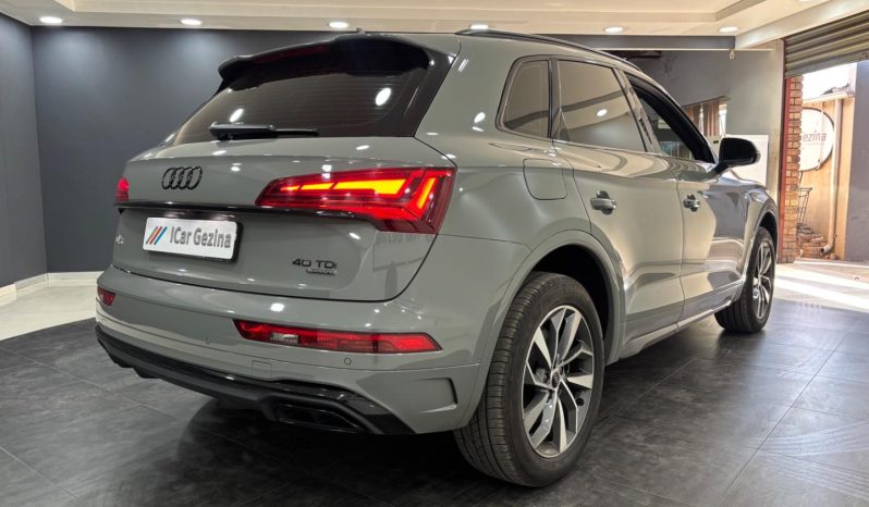 
								Audi Q5 40 Tdi Quattro S Tronic S Line full									