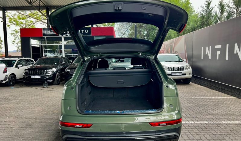 
								Audi Q5 40 Tdi S Line Quattro full									
