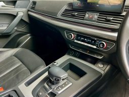 
										Audi Q5 40 Tdi S Line Quattro full									