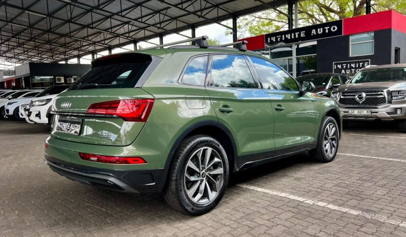 
								Audi Q5 40 Tdi S Line Quattro full									